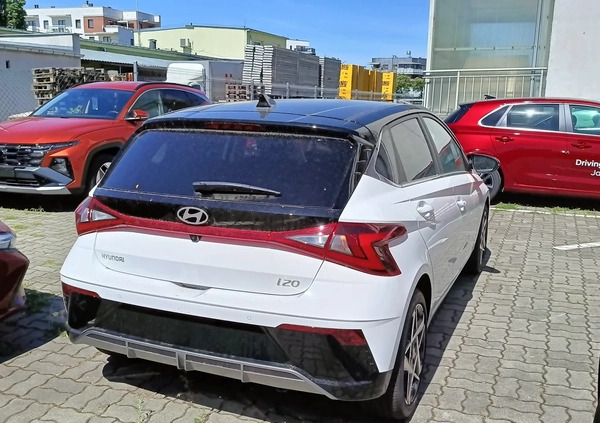 Hyundai i20 cena 90552 przebieg: 1, rok produkcji 2024 z Toruń małe 11